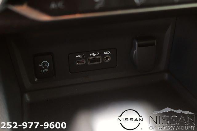 2024 Nissan Sentra SV CVT