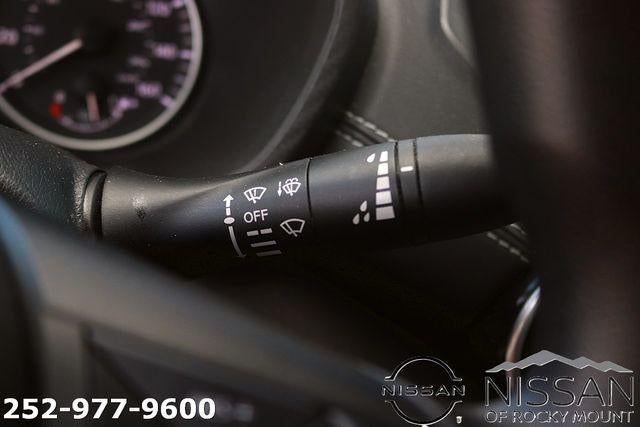 2024 Nissan Sentra SV CVT