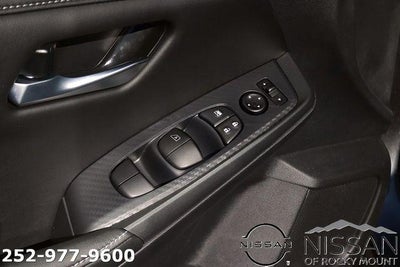 2025 Nissan Sentra SV CVT