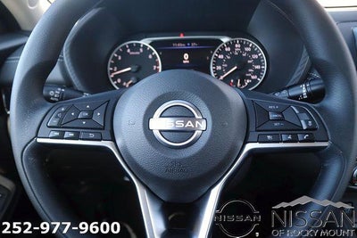 2025 Nissan Sentra SV CVT