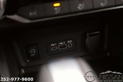 2025 Nissan Sentra SV CVT