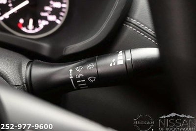 2025 Nissan Sentra SV CVT