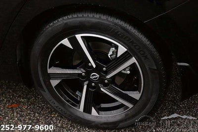 2025 Nissan Sentra SV CVT