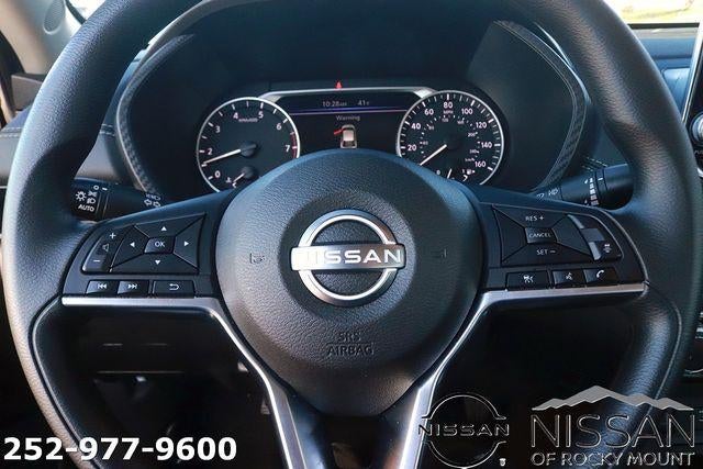 2024 Nissan Sentra SV CVT
