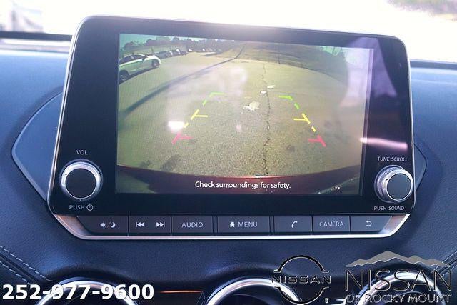 2024 Nissan Sentra SV CVT