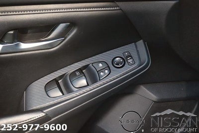2024 Nissan Sentra SV CVT
