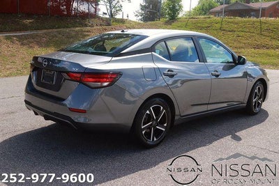2024 Nissan Sentra SV CVT