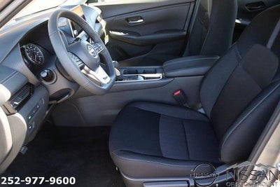 2025 Nissan Sentra SV CVT