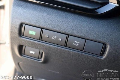 2025 Nissan Sentra SV CVT