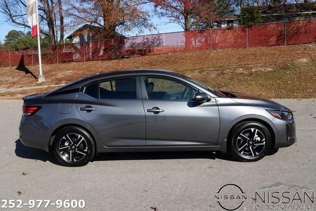 2025 Nissan Sentra SV CVT