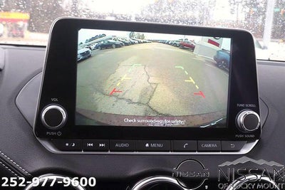 2025 Nissan Sentra SV CVT