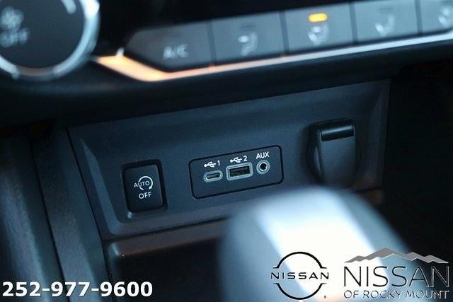 2024 Nissan Sentra SV CVT