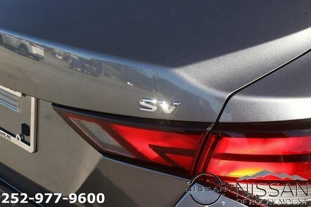 2024 Nissan Sentra SV CVT