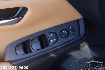 2025 Nissan Sentra SV CVT