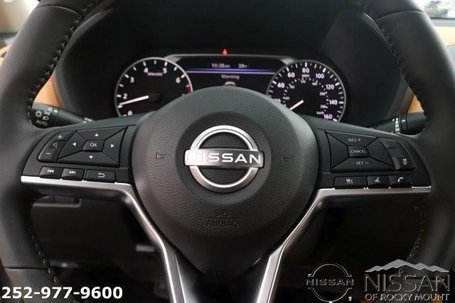 2025 Nissan Sentra SV CVT