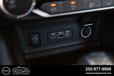 2024 Nissan Sentra SV CVT