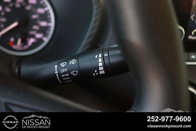 2024 Nissan Sentra SV CVT