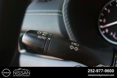 2024 Nissan Sentra SV CVT