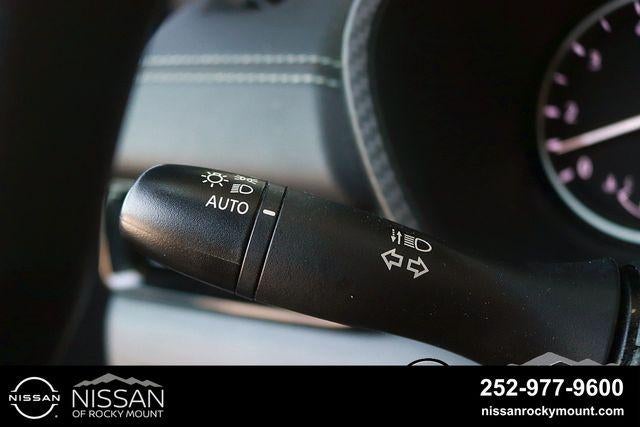 2024 Nissan Sentra SV CVT