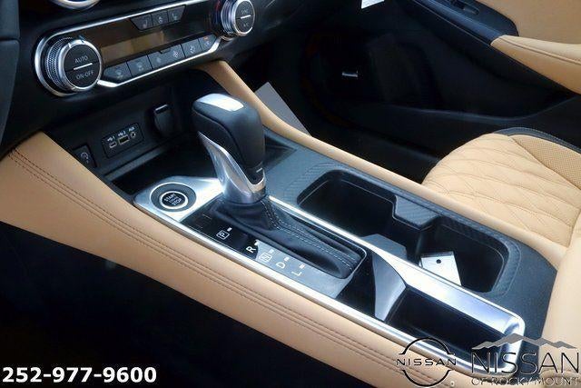 2025 Nissan Sentra SV CVT