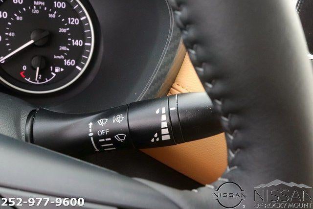 2025 Nissan Sentra SV CVT