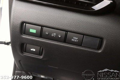 2025 Nissan Sentra SV CVT