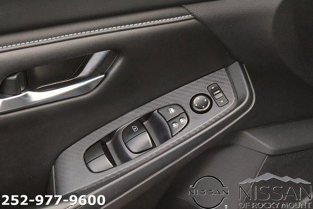 2024 Nissan Sentra SV CVT