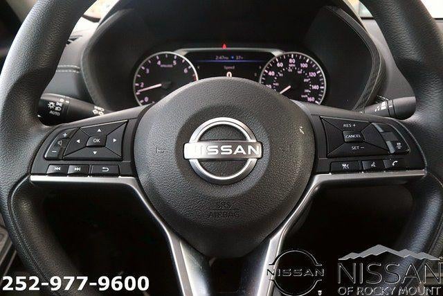 2024 Nissan Sentra SV CVT