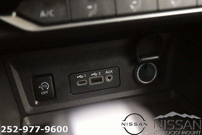 2024 Nissan Sentra SV CVT