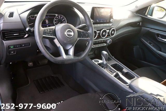 2024 Nissan Sentra SV CVT