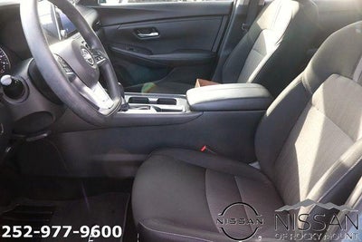 2024 Nissan Sentra SV CVT