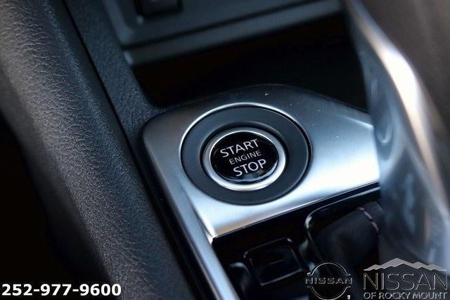 2025 Nissan Sentra SV CVT