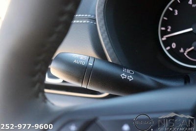 2025 Nissan Sentra SV CVT