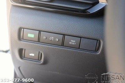 2025 Nissan Sentra SV CVT