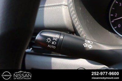 2024 Nissan Sentra SV CVT