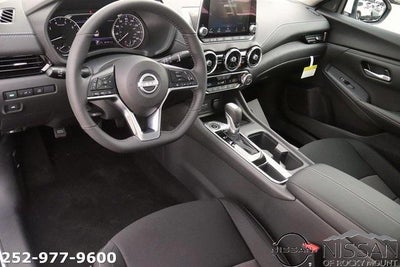 2025 Nissan Sentra SV CVT