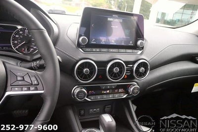 2025 Nissan Sentra SV CVT