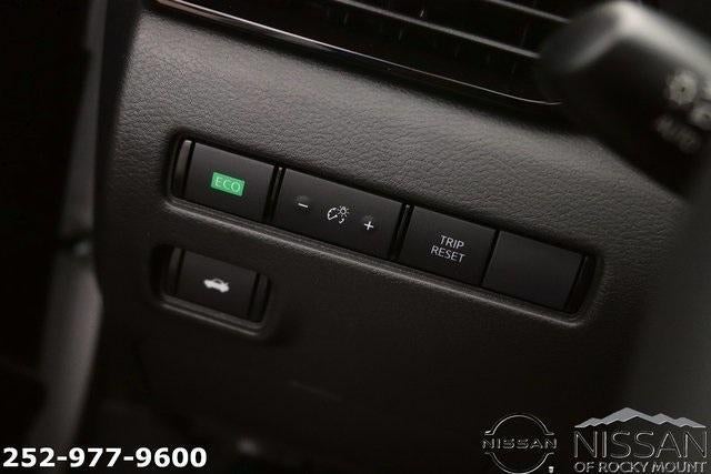 2025 Nissan Sentra SV CVT