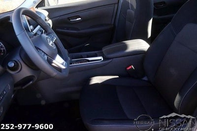 2025 Nissan Sentra SV CVT