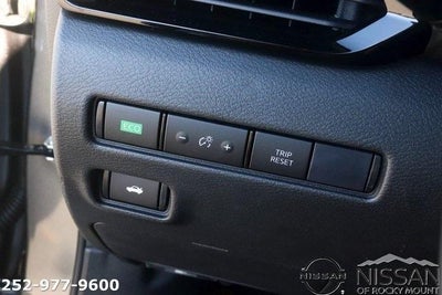 2025 Nissan Sentra SV CVT