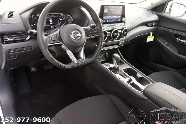 2025 Nissan Sentra SV CVT