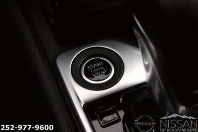 2025 Nissan Sentra SV CVT