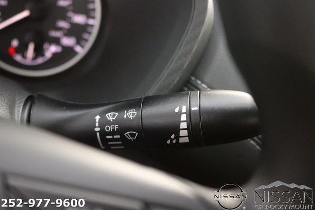 2025 Nissan Sentra SV CVT