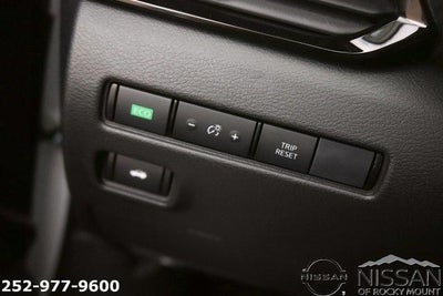 2025 Nissan Sentra SV CVT