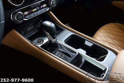 2025 Nissan Sentra SV CVT