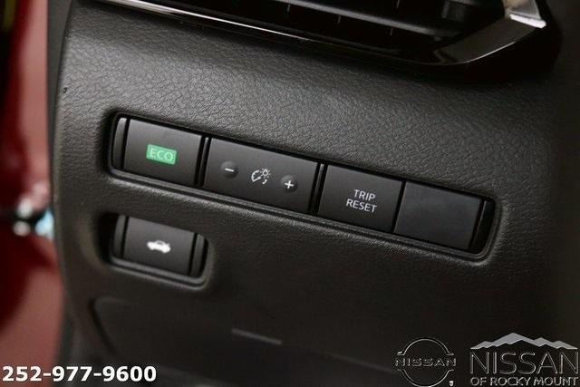 2025 Nissan Sentra SV CVT