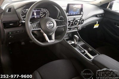 2025 Nissan Sentra SV CVT