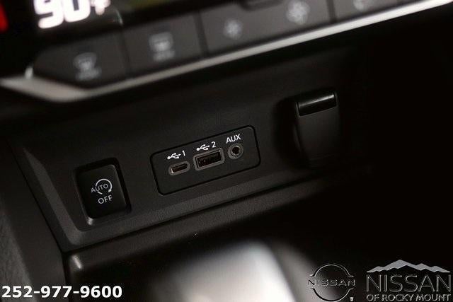 2025 Nissan Sentra SV CVT