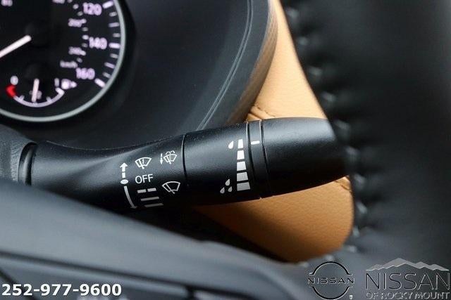 2025 Nissan Sentra SV CVT