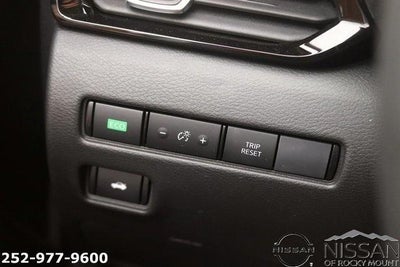 2025 Nissan Sentra SV CVT